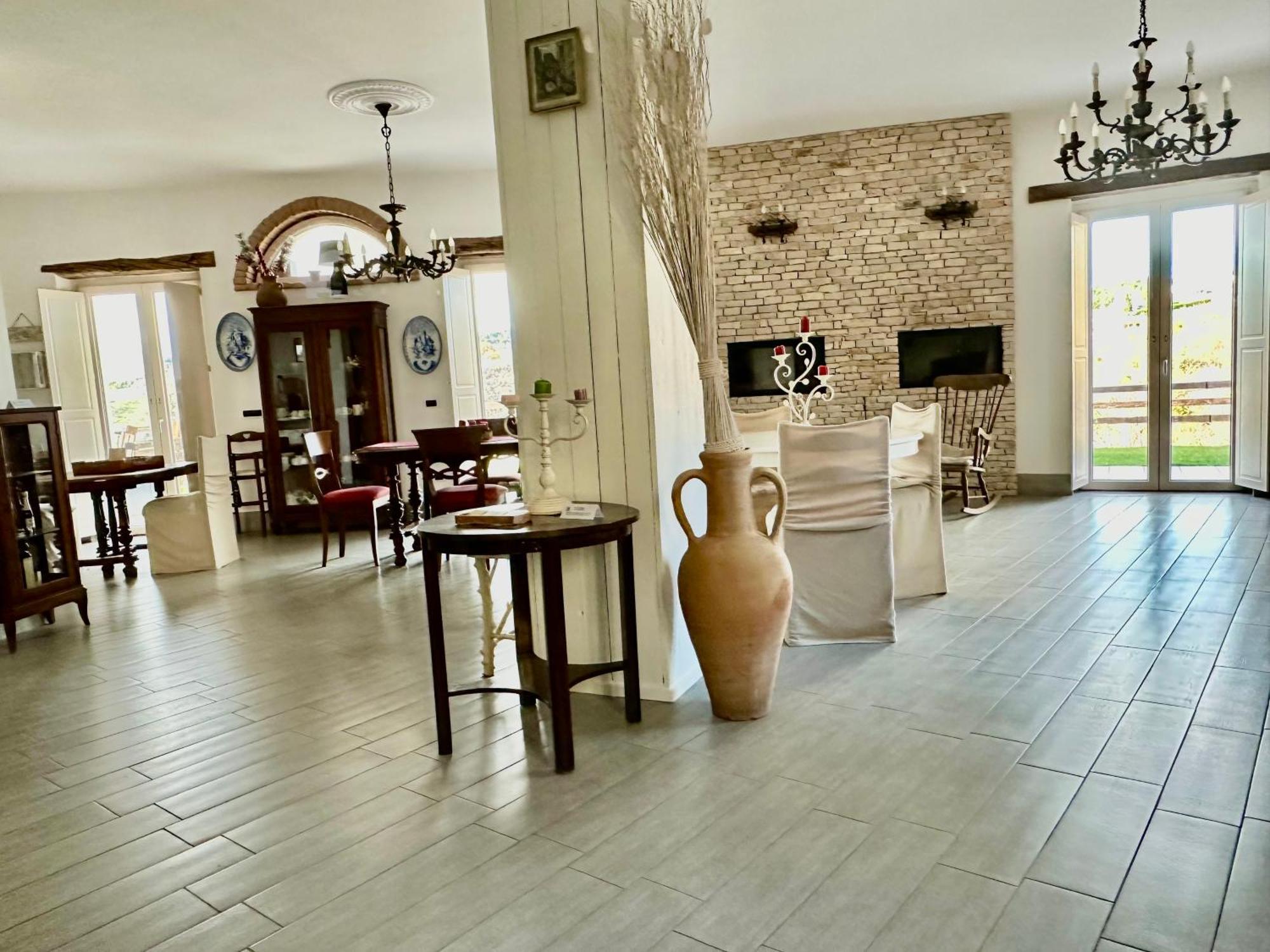 Country B&B Piani Del Mattino 포텐자 외부 사진